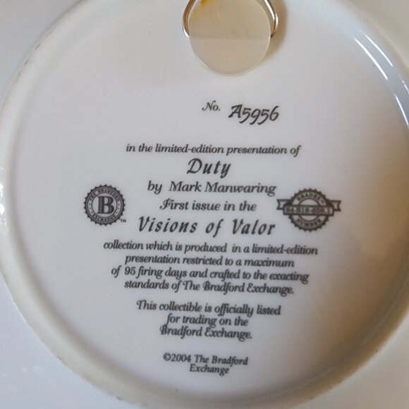 Bradford Exchange Mark Manwaring Visions Of Valor Series "Duty" Collector Plate - Picture 7 of 8